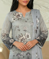 Silver Unstitched 3PC Suit Shirt Back View